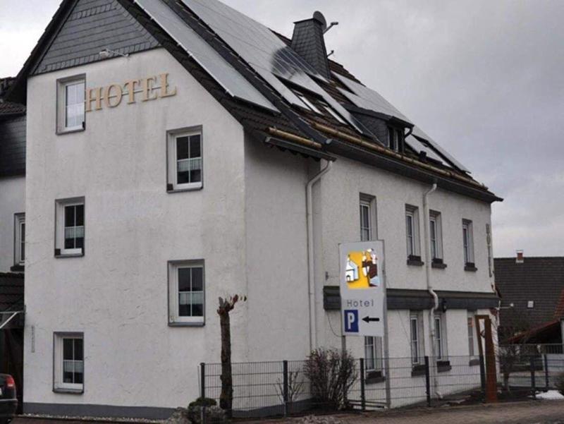 Hotel Am Maibaum - Genel
