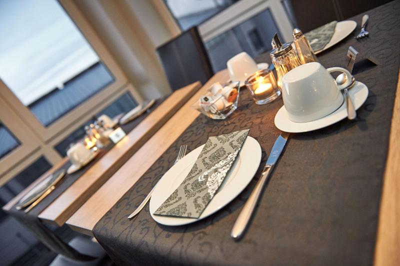 KOMM' IN Hotel - Restoran