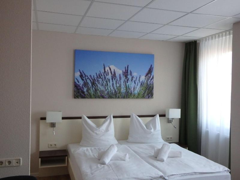 Hotel Lavendelhof & Eselhof Nauen - Oda