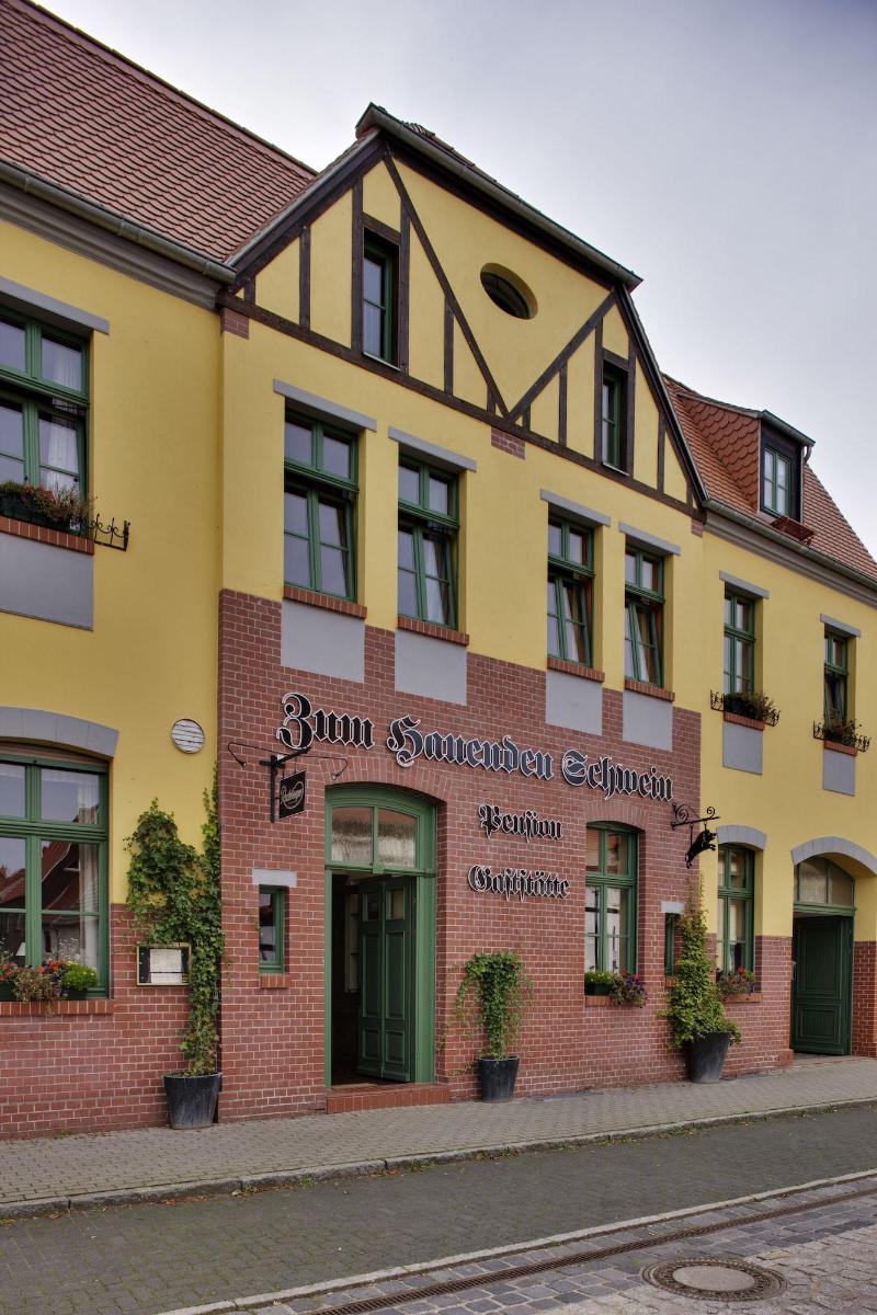 Zum Hauenden Schwein - Genel