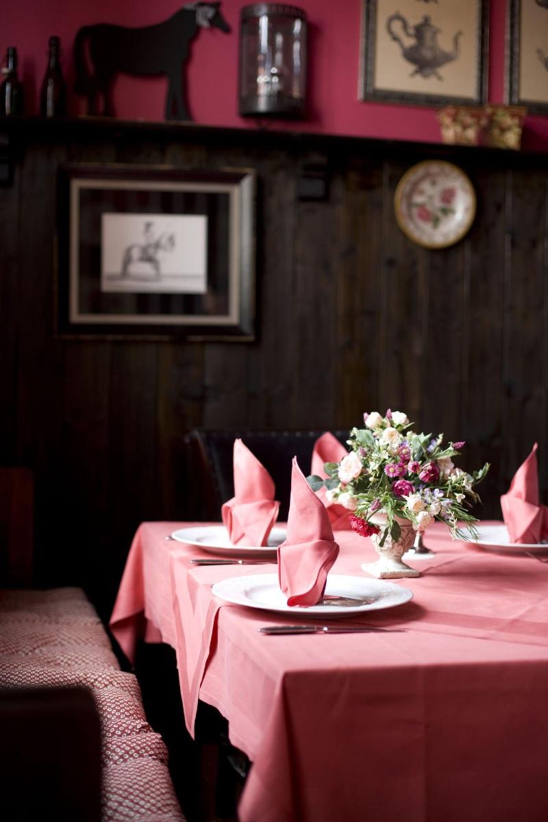 Zum Hauenden Schwein - Restoran