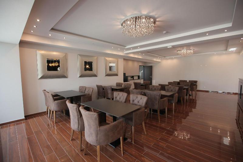 Hotel Starton Am Village - Lobi