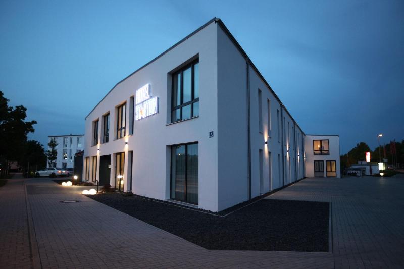 Hotel Starton Am Village - Genel