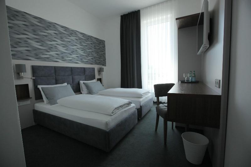 Hotel Starton Am Village - Oda