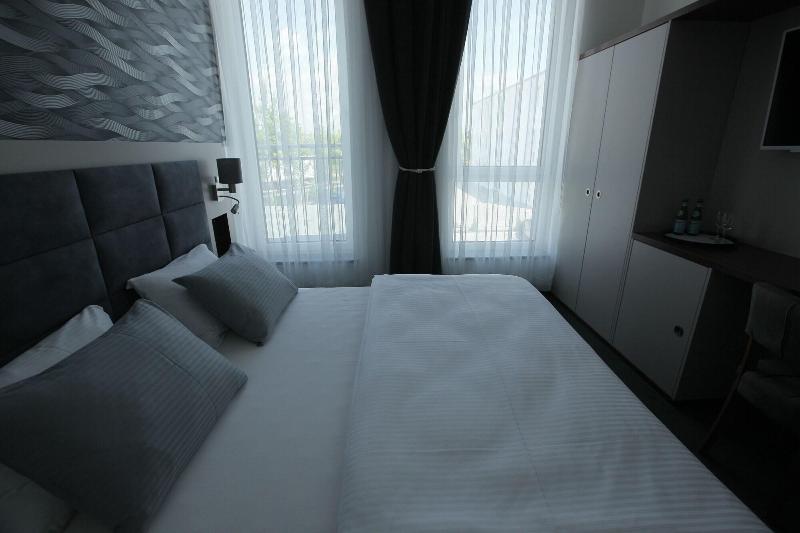 Hotel Starton Am Village - Oda
