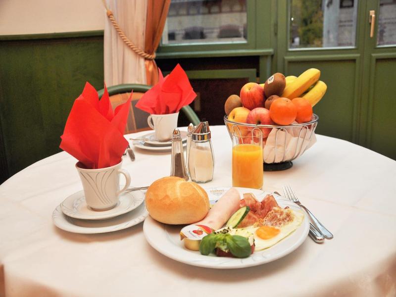 Gala Hotel - Genel