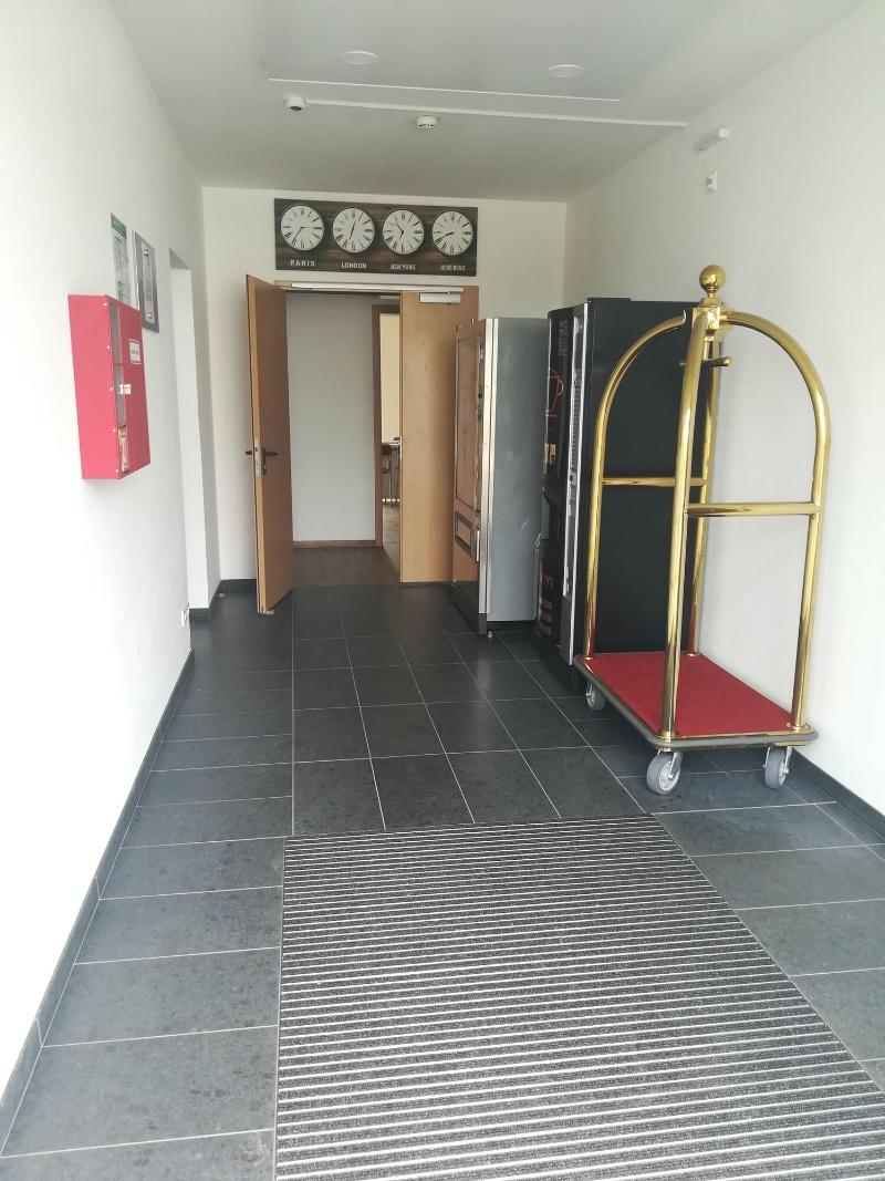 Jura Hotel - Lobi
