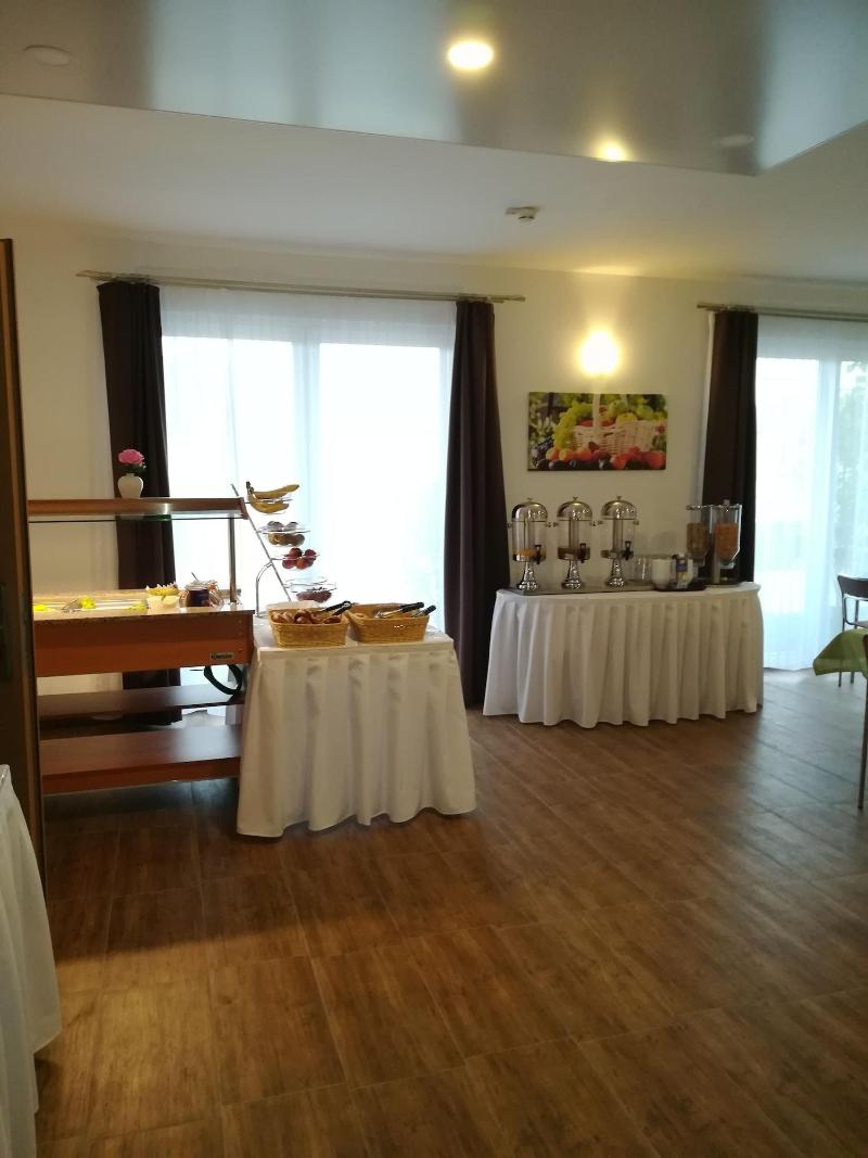 Jura Hotel - Restoran