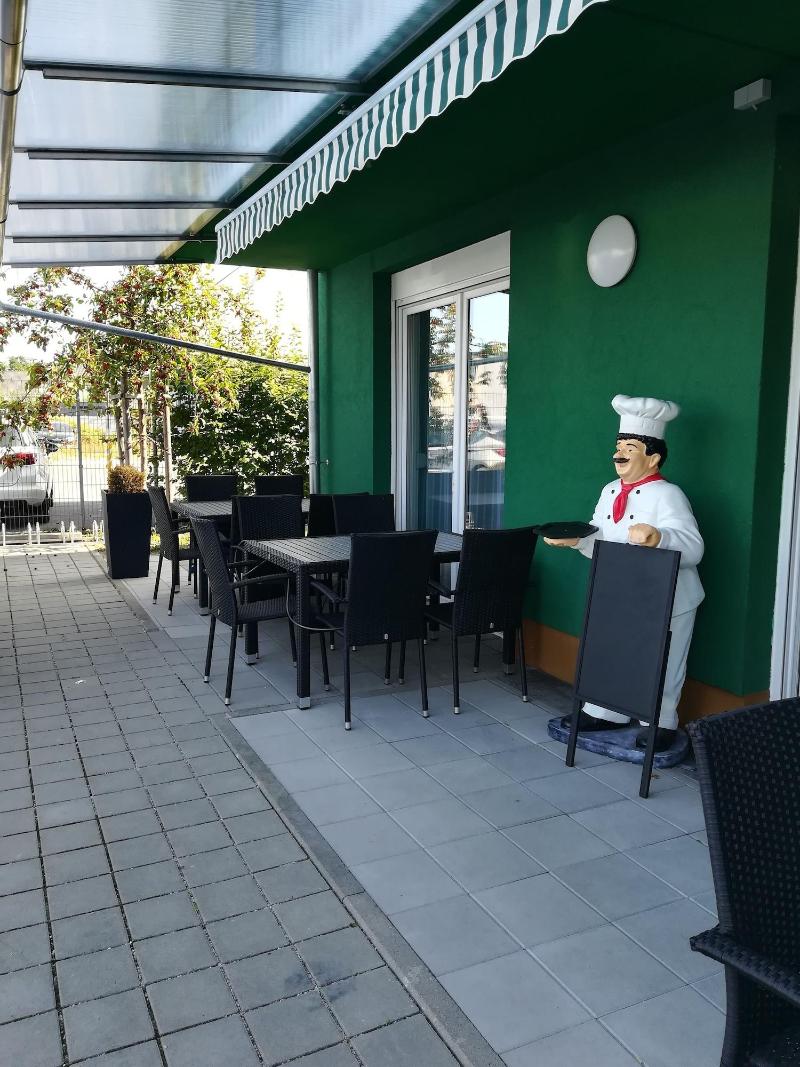 Jura Hotel - Teras