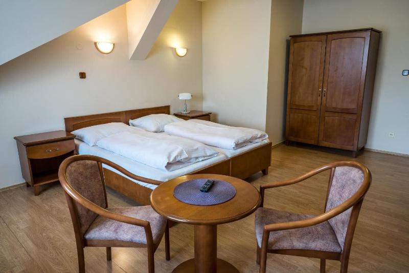 Hotel U Labutě - Oda