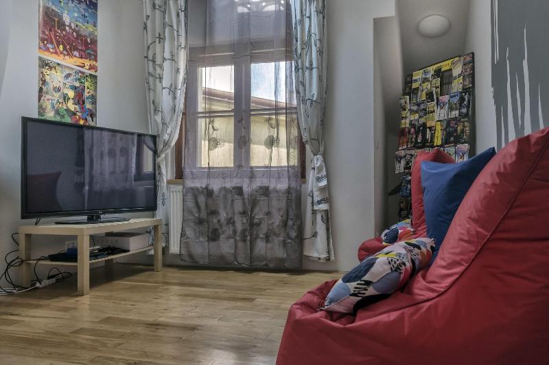 Hostel One Miru - Lobi