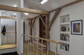 Hostel One Miru fotoÄŸrafÄ±