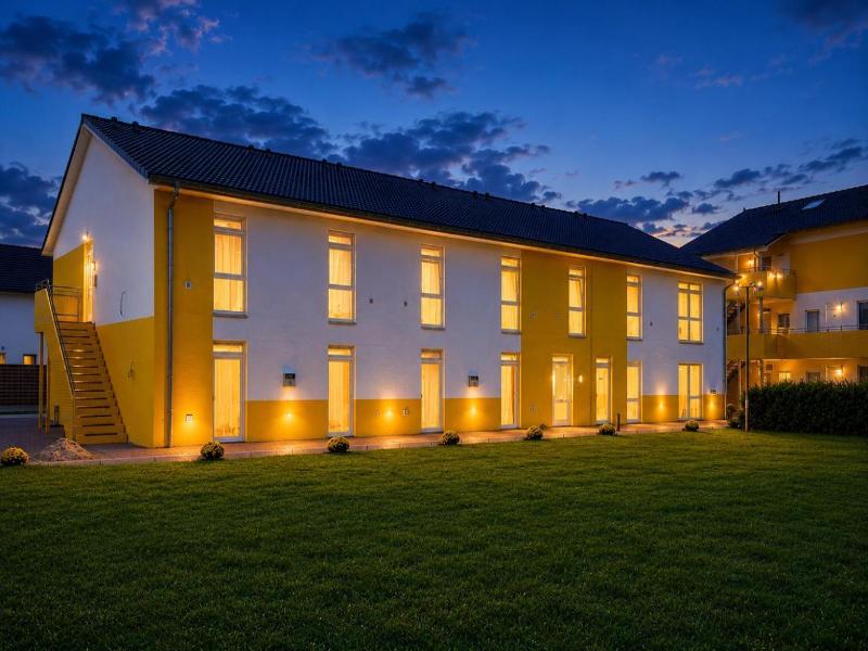 i-Motel - Genel