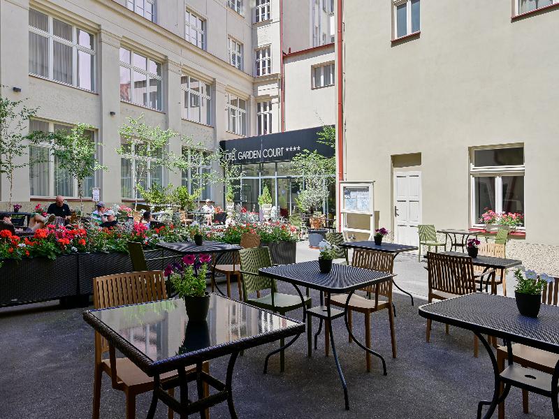 Hotel Garden Court Prague - Genel