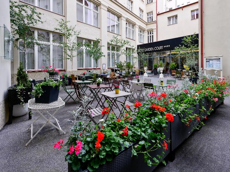 Hotel Garden Court Prague - Genel