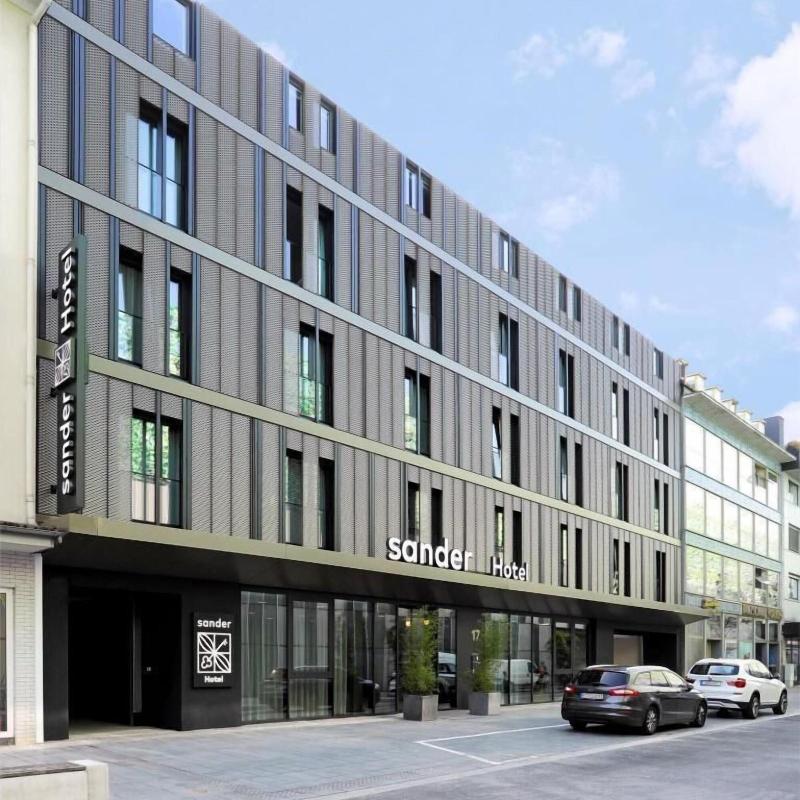 Sander Hotel - Genel