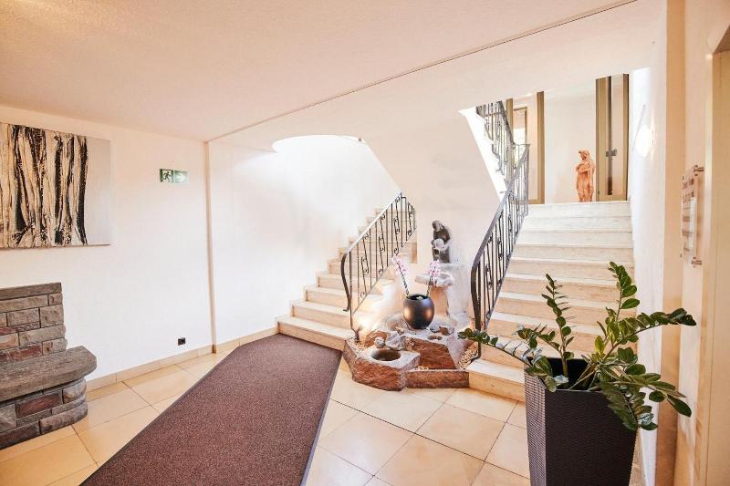 Hotel Parc Fermé - Lobi