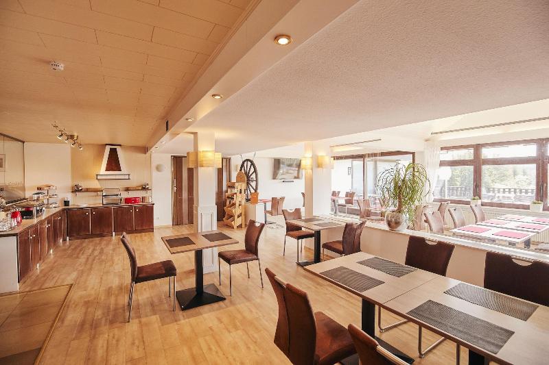 Hotel Parc Fermé - Restoran