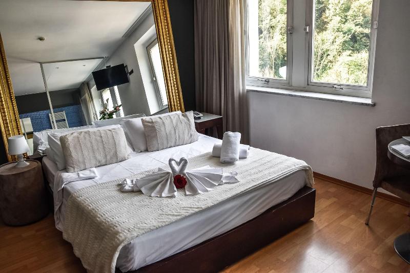 Aston Hotel - Oda