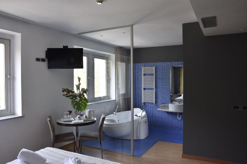 Aston Hotel - Oda