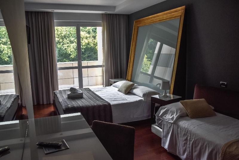 Aston Hotel - Oda