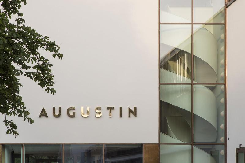 Jugend- und Familienhotel Augustin - Genel