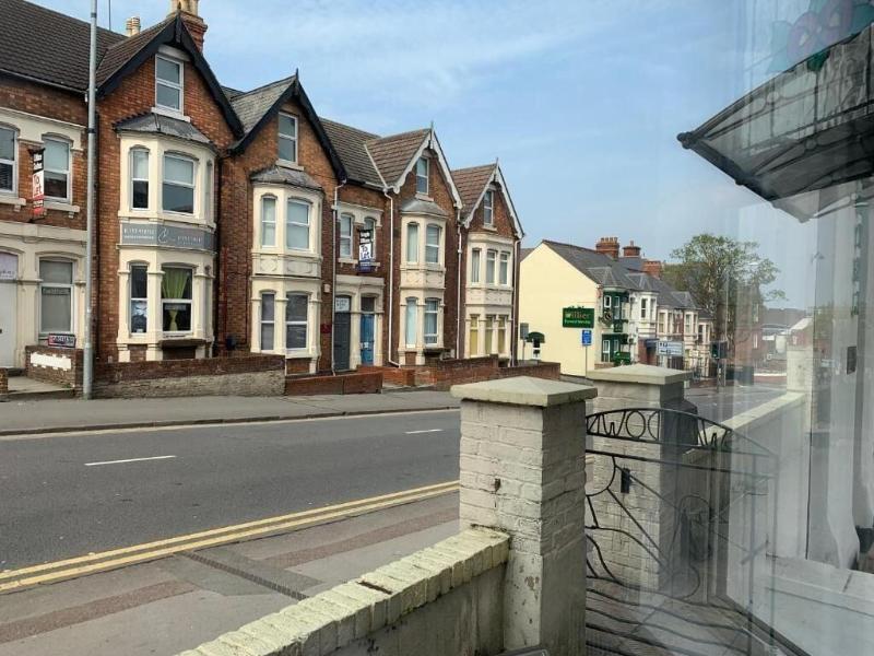 Swandown Hotel - Genel