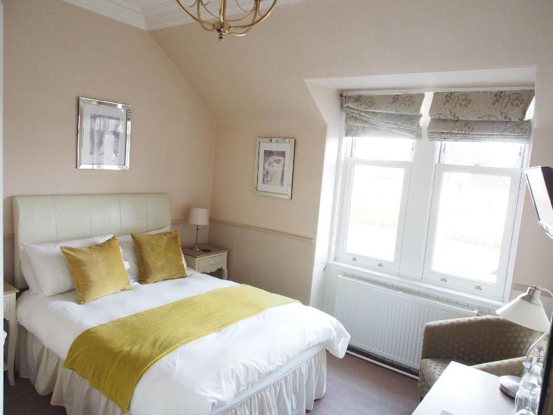 Ravenscraig Guest House - Oda