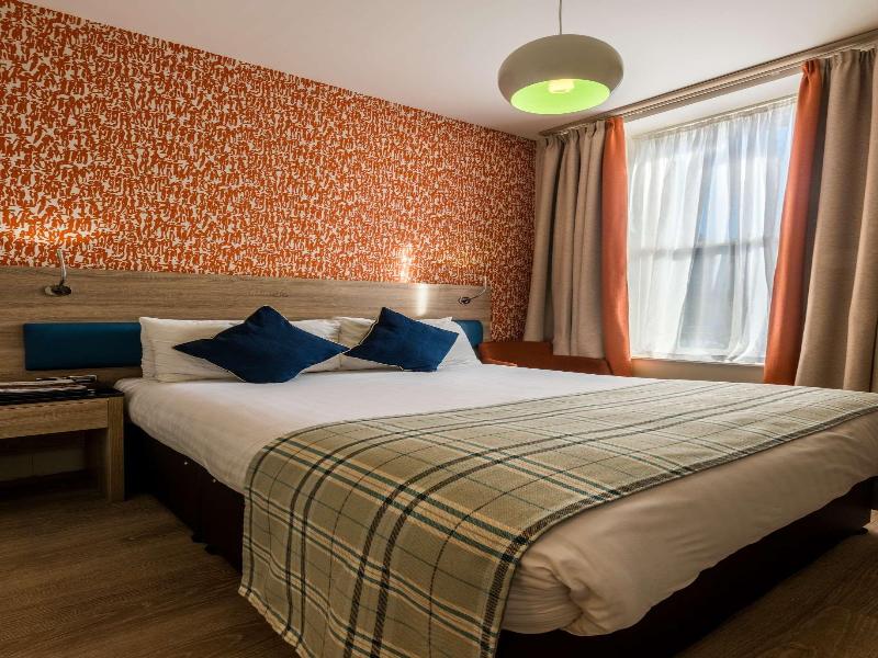 Cairn Hotel - Oda