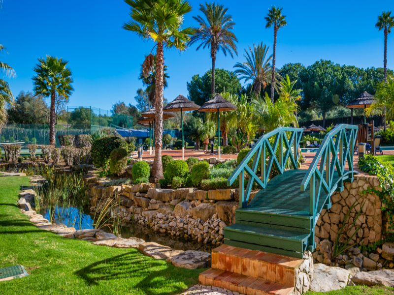 Jardim da Meia Praia - Teras