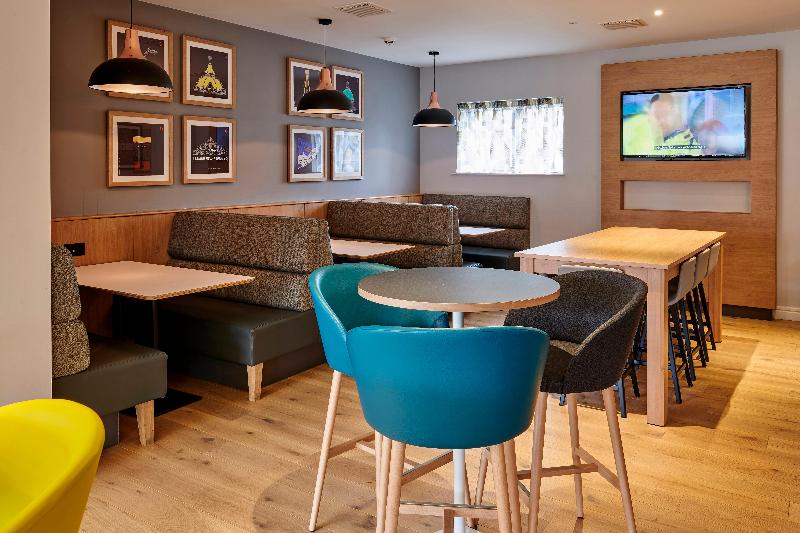 Holiday Inn Belfast City Centre - Bar