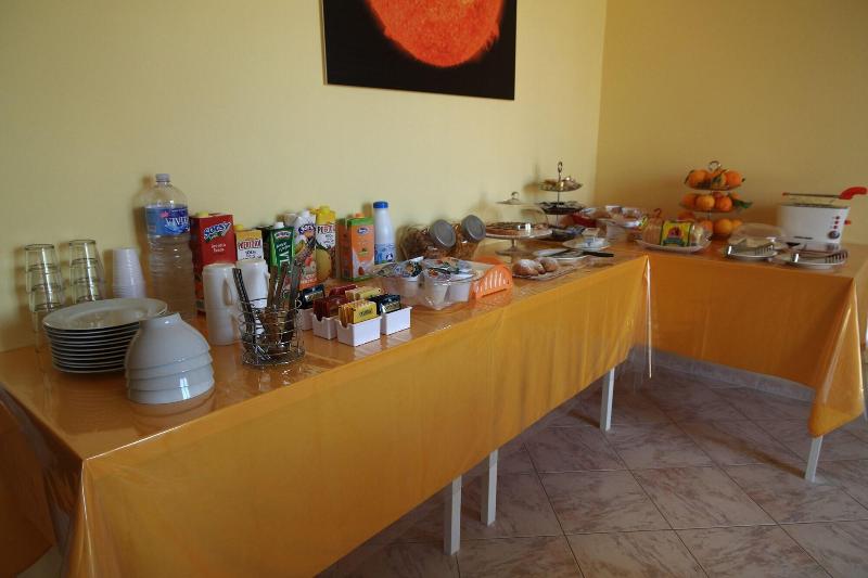 B&B Kosmos - Restoran