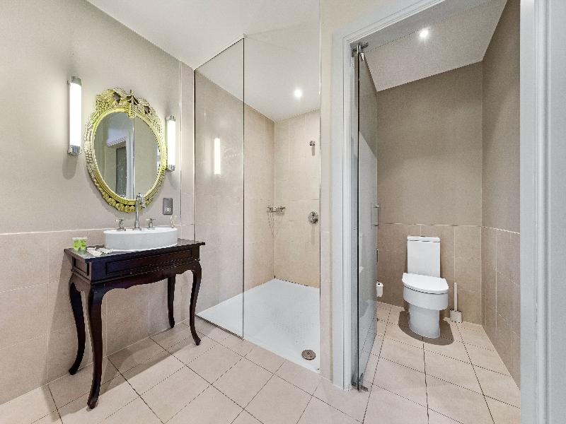 Harte and Garter Hotel - Oda