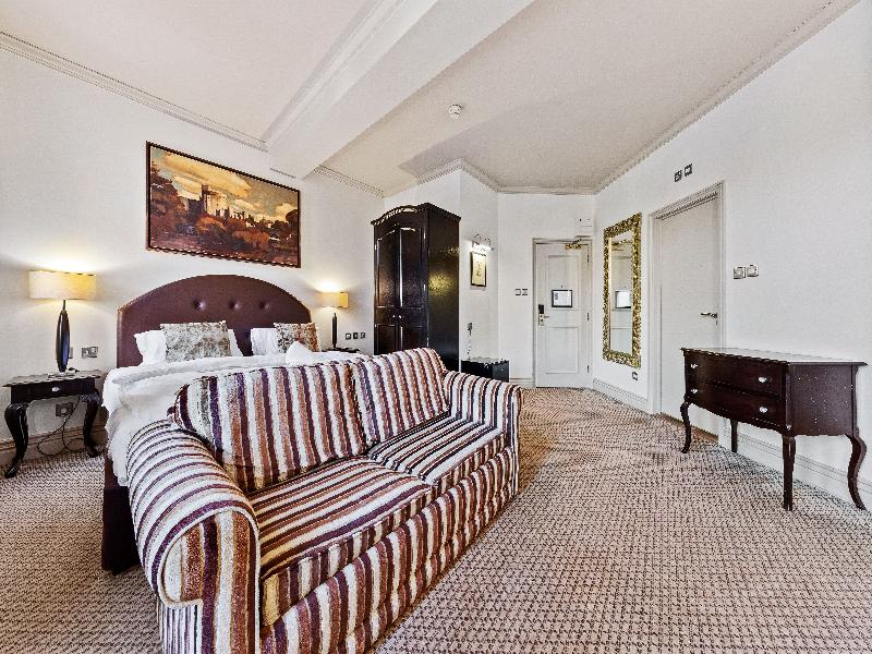 Harte and Garter Hotel - Oda