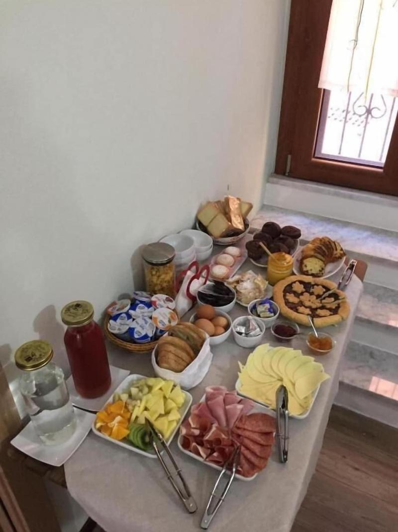 Bomarosa B&B - Restoran
