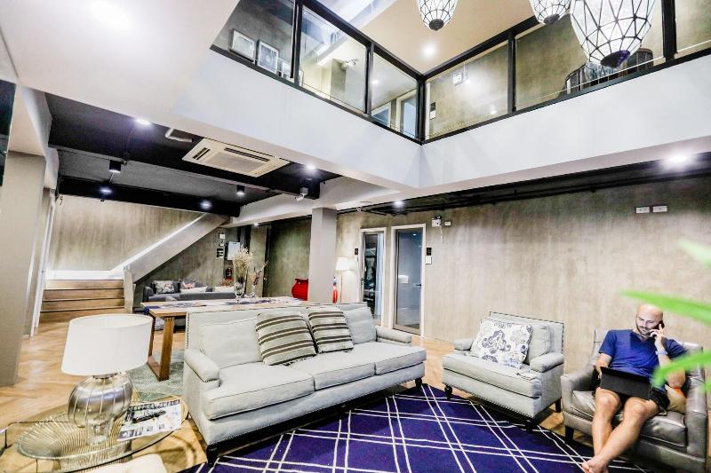The Spades Hostel - Lobi
