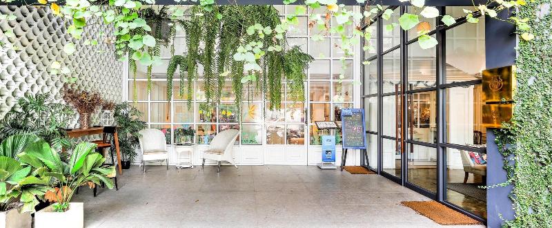 The Spades Hostel - Genel