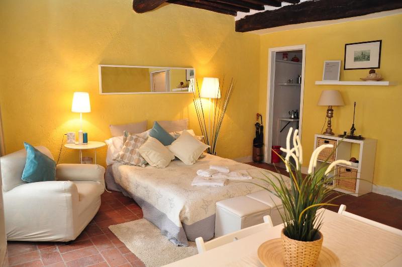 At Home Bed And Breakfast - Oda