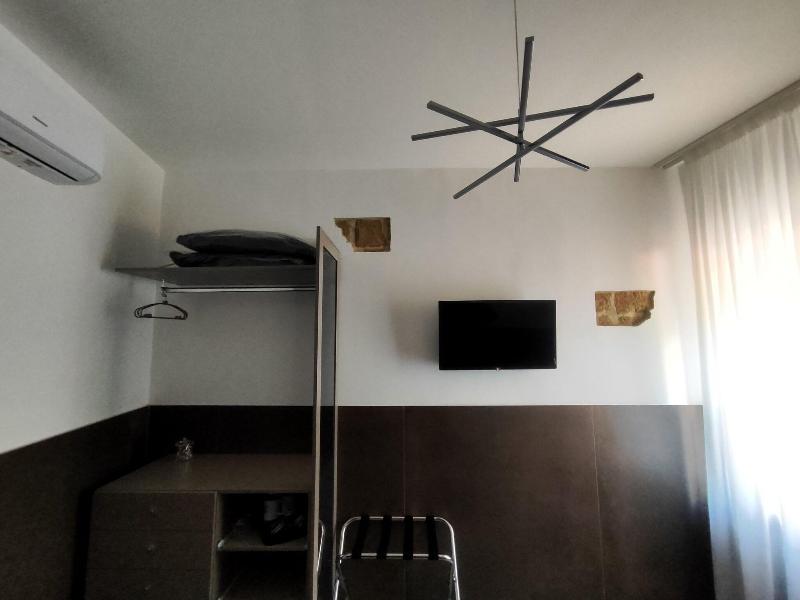Cloister Inn - Oda