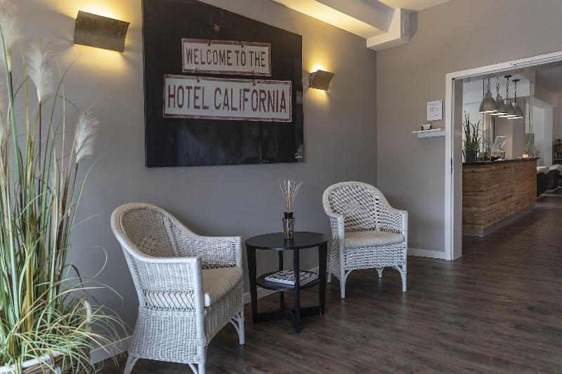 Beach Hotel California - Lobi