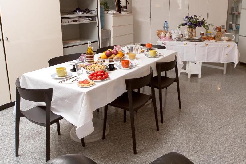 Bed & Breakfast Magna Grecia - Restoran