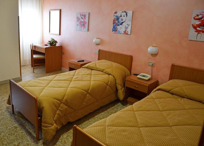 Hotel Vallisdea - Oda
