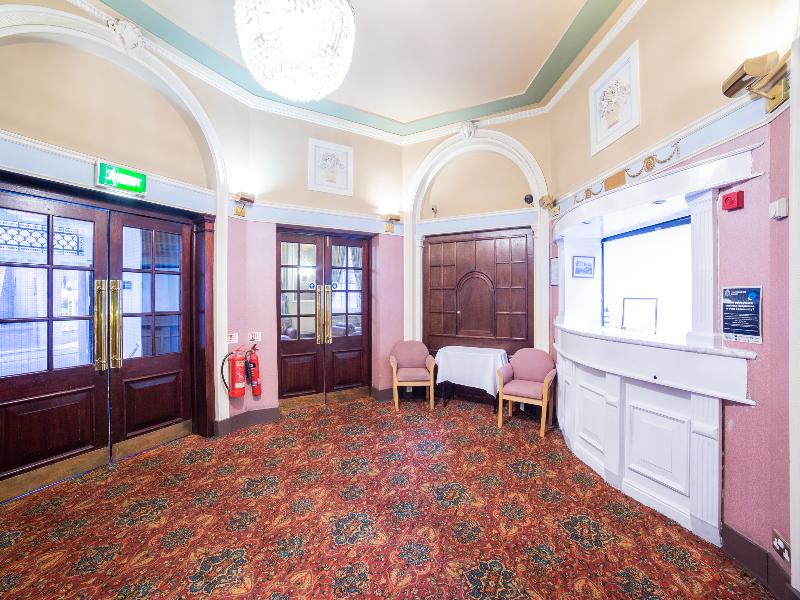George Hotel, Burslem, Stoke-on-Trent - Lobi