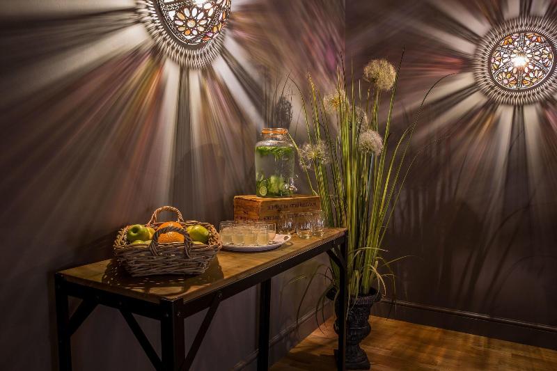 All Saints Hotel - Aktivite