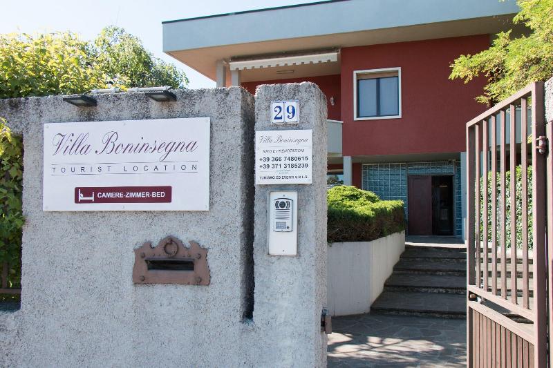Villa Boninsegna - Genel