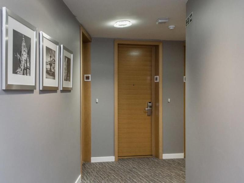 Premier Suites Liverpool - Genel