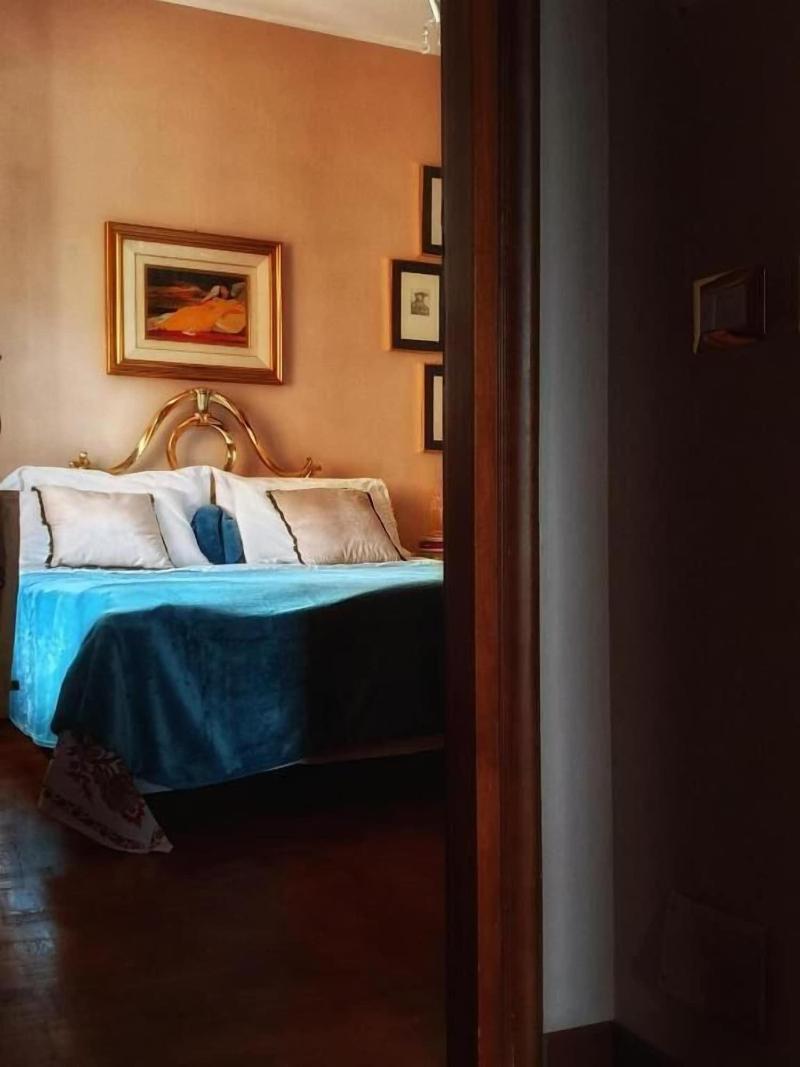 Villa Marisa Bed Breakfast And Books - Oda
