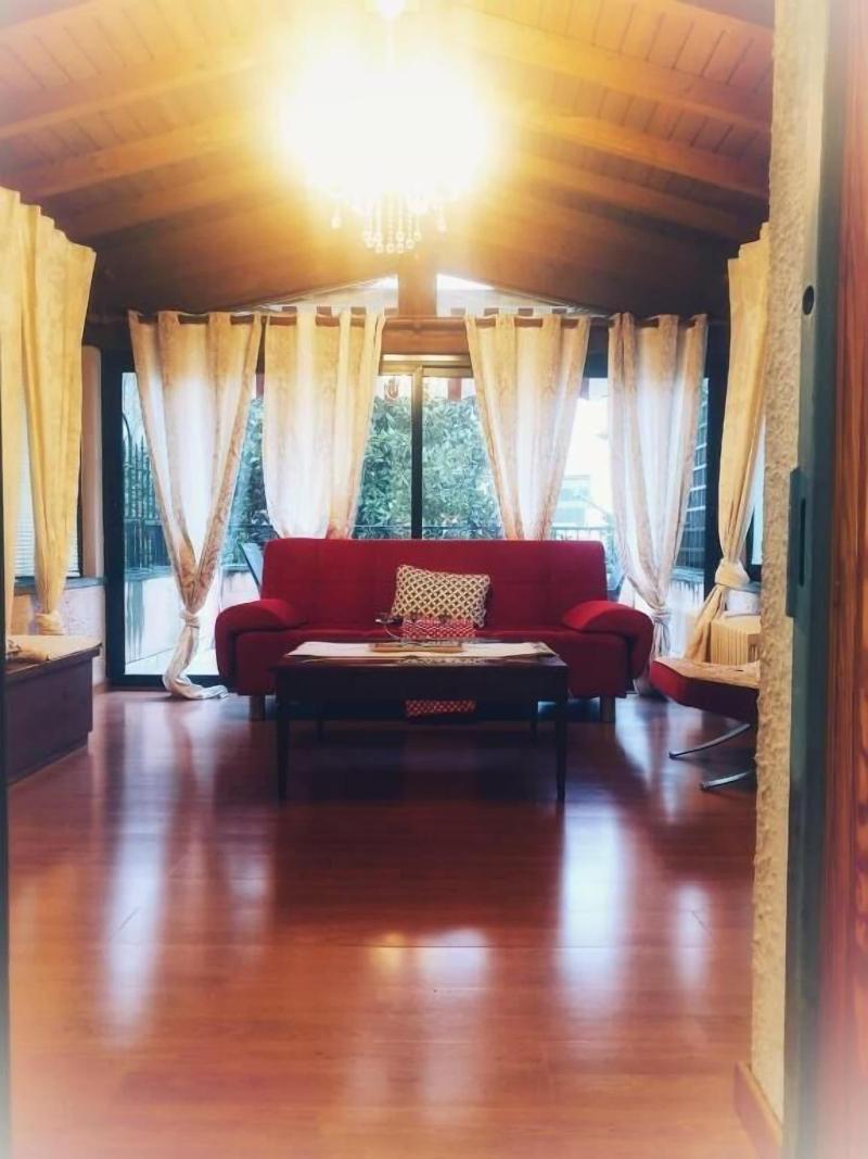 Villa Marisa Bed Breakfast And Books - Oda