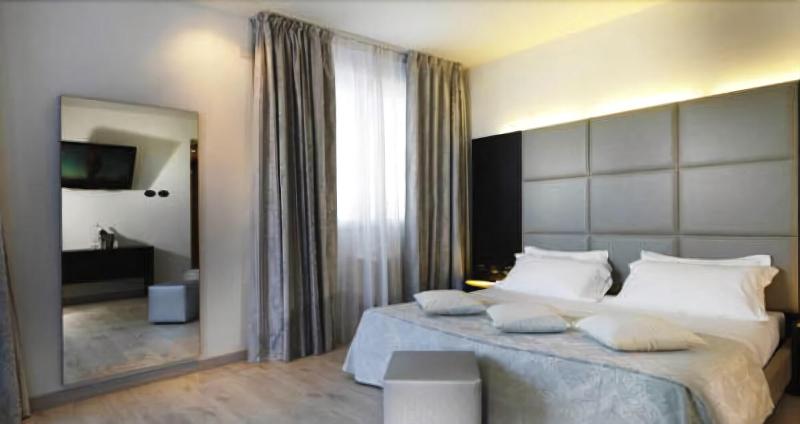 Blu 9 Hotel - Oda