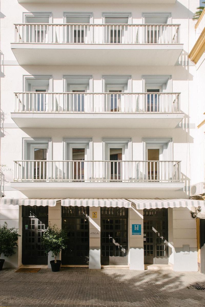 The Boutike Guesthouse - Genel